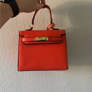 Elegant Orange Handbag